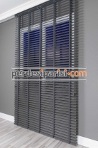 Antrasit 50 MM Polywood Ahşap Jaluzi Perde