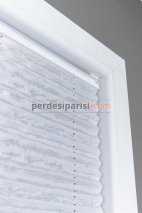 Mira Beyaz Desenli Cam Balkon Plise Perde